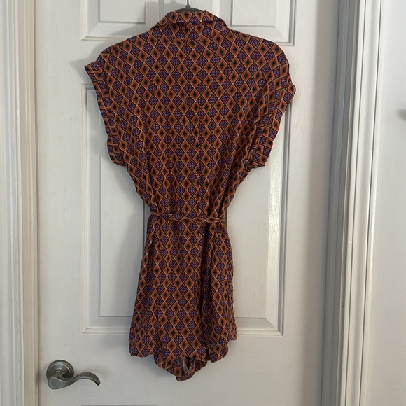 Dress forum sunny days romper geometric tassel button down small - Picture 7 of 10